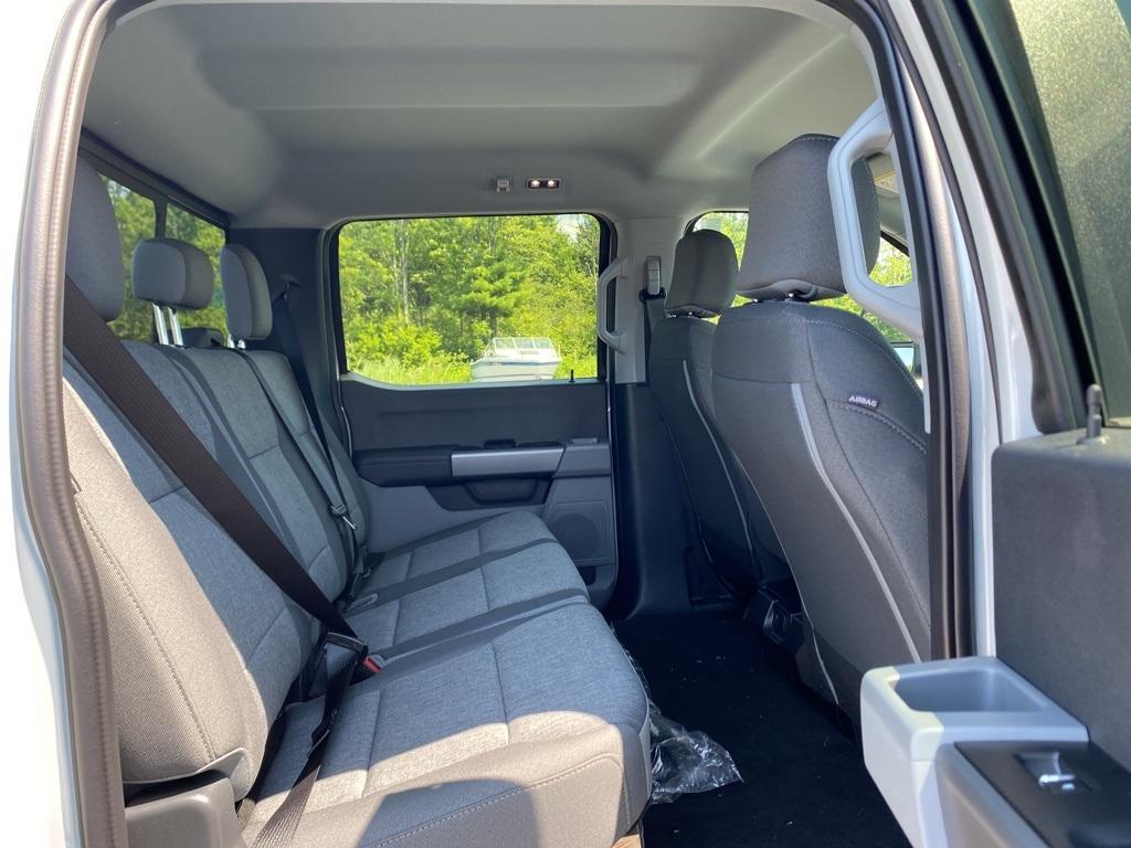 new 2025 Ford F-250 car, priced at $64,250