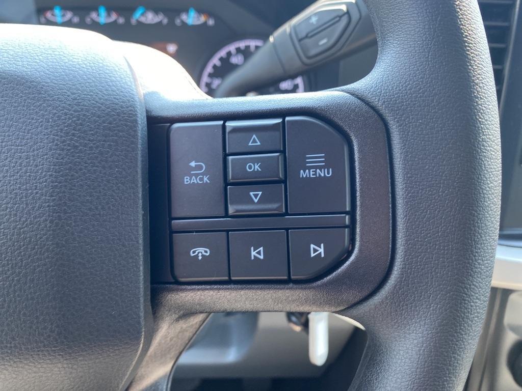 new 2025 Ford F-250 car, priced at $64,250