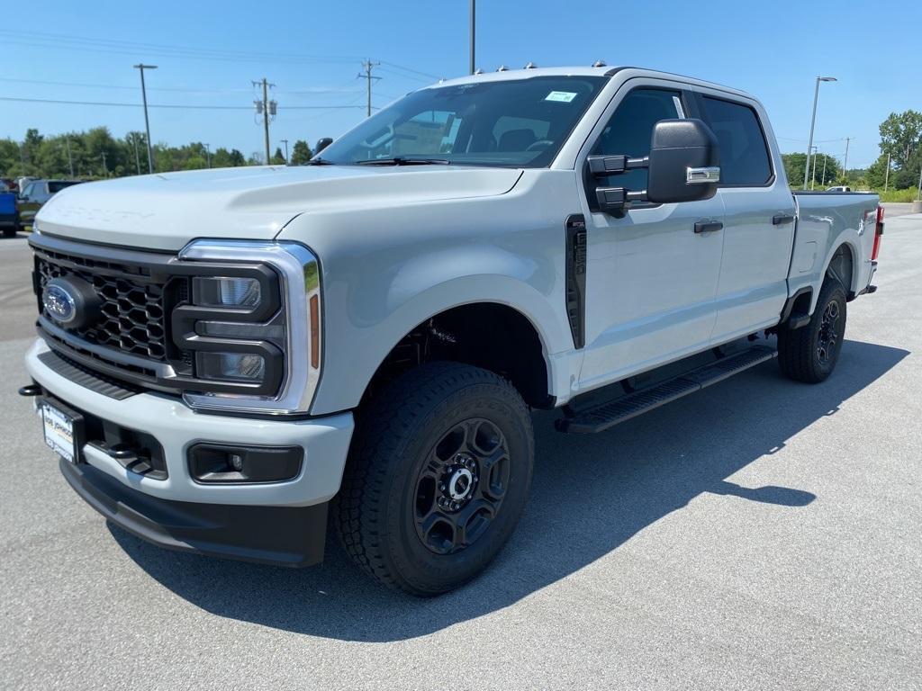 new 2025 Ford F-250 car, priced at $64,250