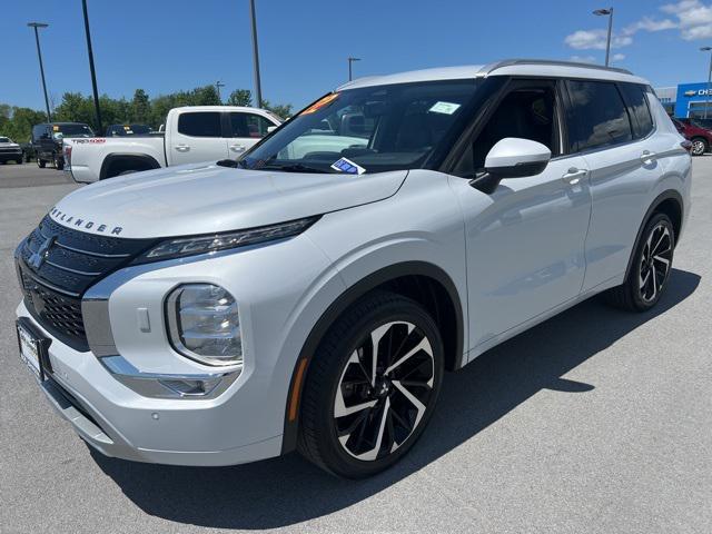 used 2022 Mitsubishi Outlander car, priced at $26,899