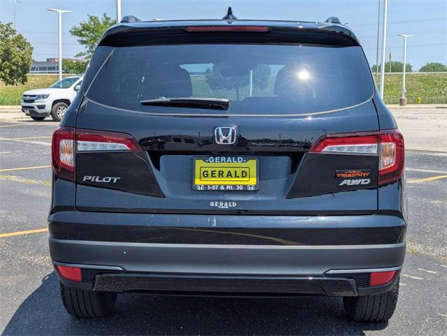 used 2022 Honda Pilot car, priced at $34,998