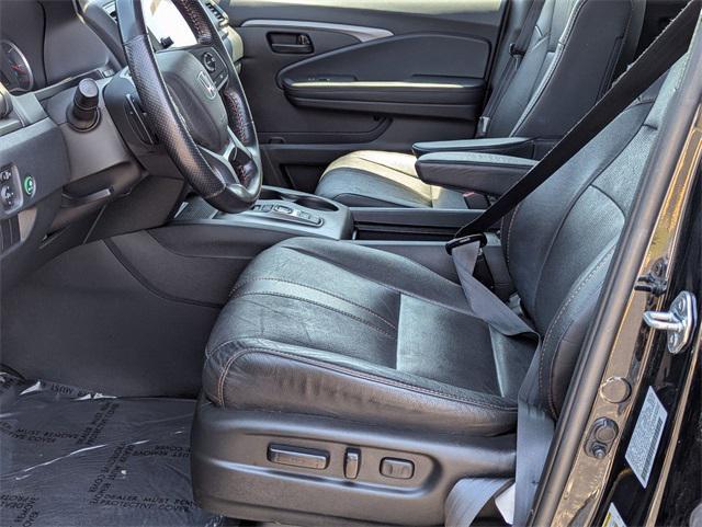 used 2022 Honda Pilot car, priced at $34,998