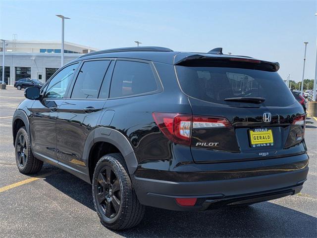 used 2022 Honda Pilot car, priced at $34,998