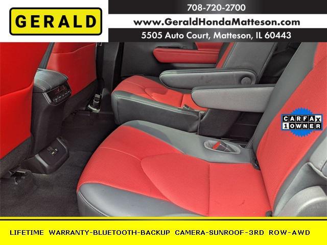 used 2021 Toyota Highlander car, priced at $35,897