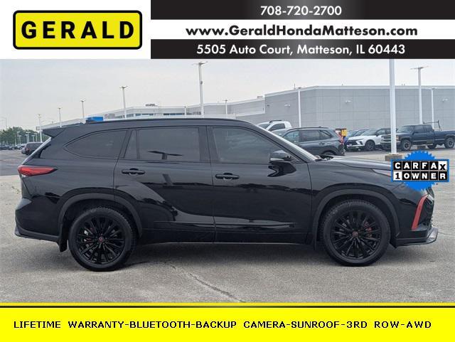 used 2021 Toyota Highlander car, priced at $35,897