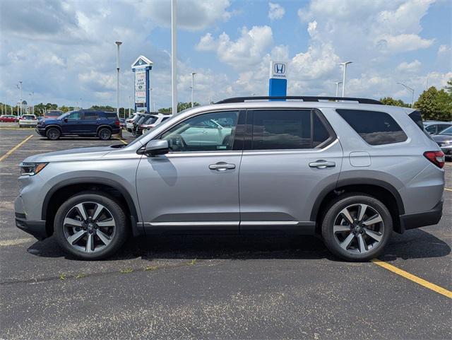 new 2025 Honda Pilot car, priced at $51,050