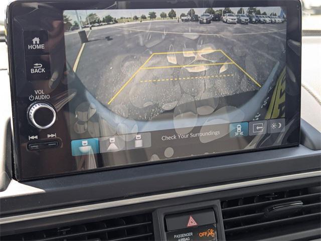 new 2025 Honda Pilot car, priced at $51,050