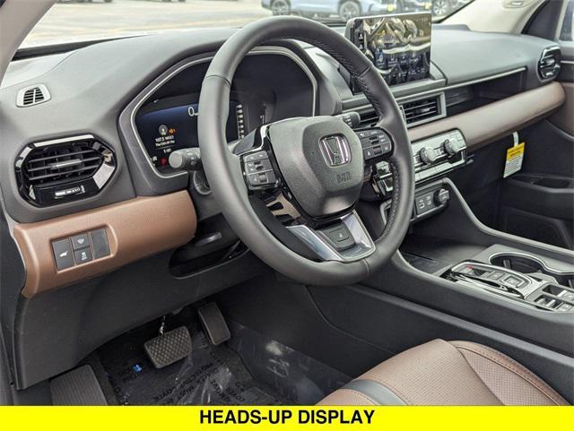 new 2025 Honda Pilot car, priced at $54,530