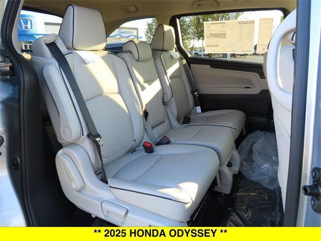 new 2025 Honda Odyssey car, priced at $48,005