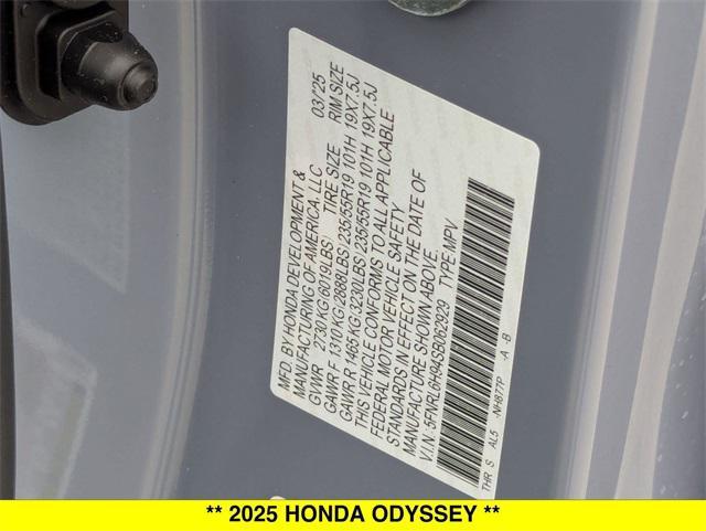 new 2025 Honda Odyssey car, priced at $53,085