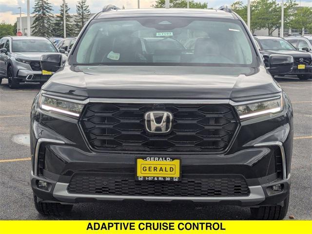 new 2025 Honda Pilot car, priced at $56,250