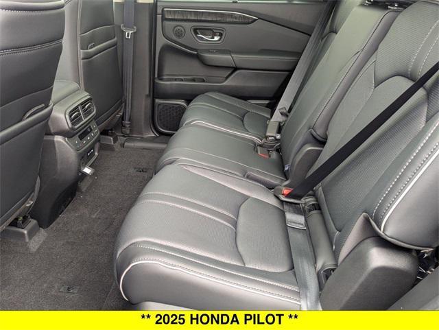 new 2025 Honda Pilot car, priced at $56,250