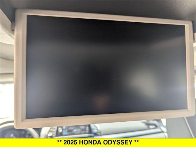 new 2025 Honda Odyssey car, priced at $52,630