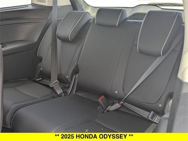 new 2025 Honda Odyssey car, priced at $52,630