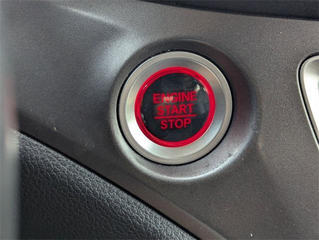 used 2022 Honda Pilot car, priced at $34,387