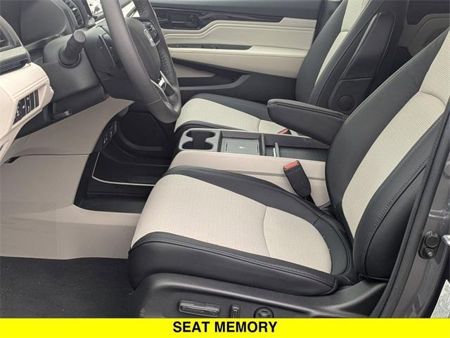 new 2025 Honda Odyssey car, priced at $52,630