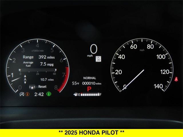 new 2025 Honda Pilot car, priced at $49,650