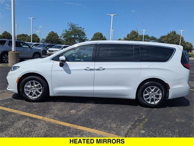 used 2023 Chrysler Pacifica car, priced at $24,287