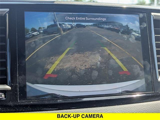 used 2023 Chrysler Pacifica car, priced at $24,287