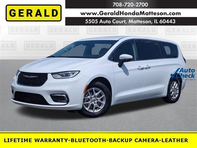 used 2023 Chrysler Pacifica car, priced at $24,287