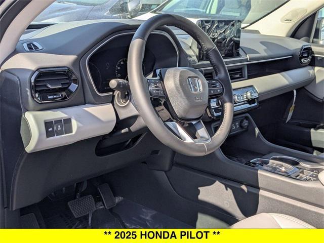 new 2025 Honda Pilot car, priced at $51,050