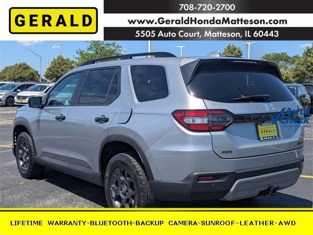used 2025 Honda Pilot car, priced at $46,449