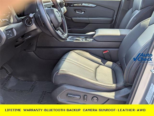 used 2025 Honda Pilot car, priced at $45,998