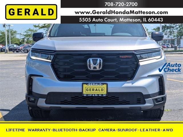 used 2025 Honda Pilot car, priced at $46,449