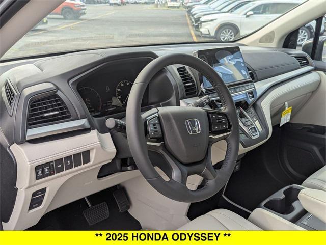 new 2025 Honda Odyssey car, priced at $45,055