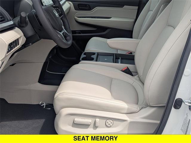 new 2025 Honda Odyssey car, priced at $44,125