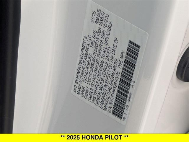 new 2025 Honda Pilot car, priced at $50,255