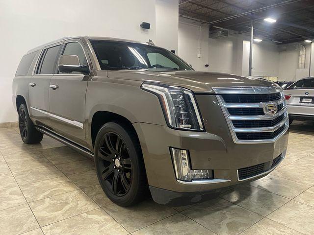 used 2015 Cadillac Escalade ESV car, priced at $20,900