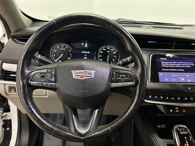 used 2020 Cadillac XT4 car, priced at $15,900