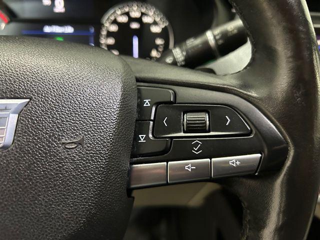 used 2020 Cadillac XT4 car, priced at $15,900