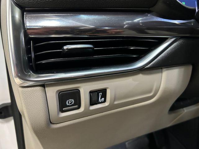 used 2020 Cadillac XT4 car, priced at $15,900