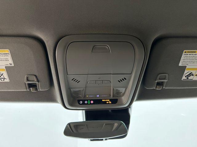 used 2020 Cadillac XT4 car, priced at $15,900
