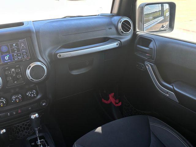 used 2015 Jeep Wrangler Unlimited car, priced at $18,990