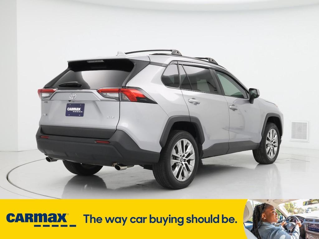 used 2020 Toyota RAV4 car, priced at $29,998
