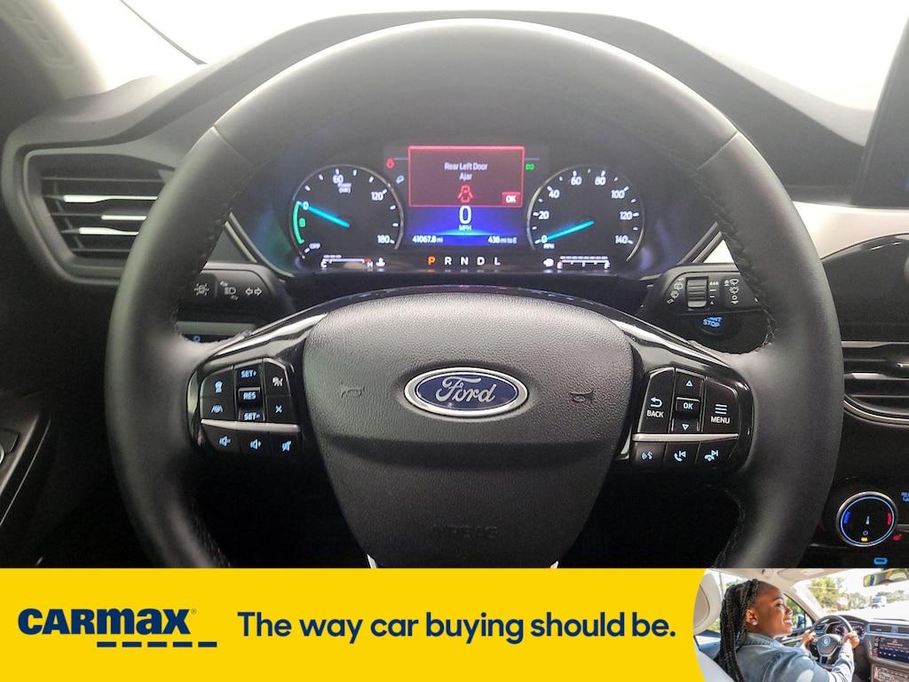 used 2022 Ford Escape car, priced at $22,998
