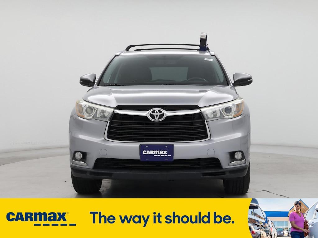 used 2015 Toyota Highlander car, priced at $22,998