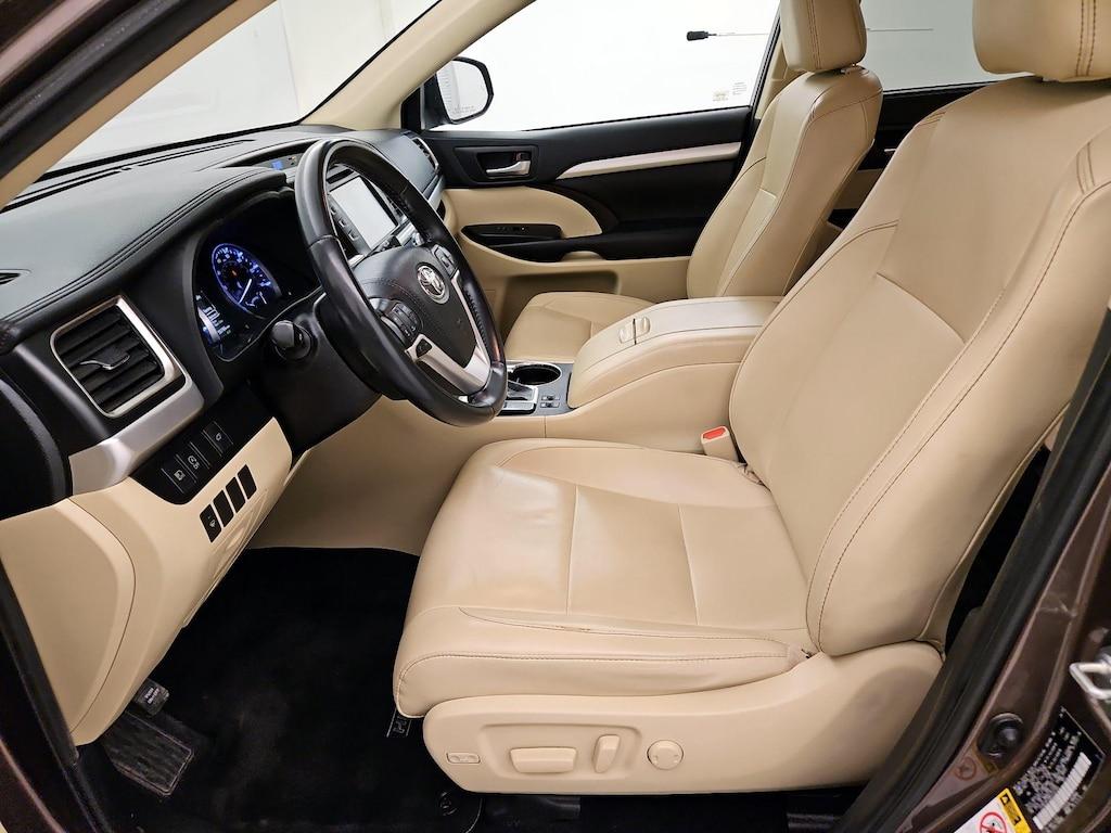 used 2019 Toyota Highlander car, priced at $29,998