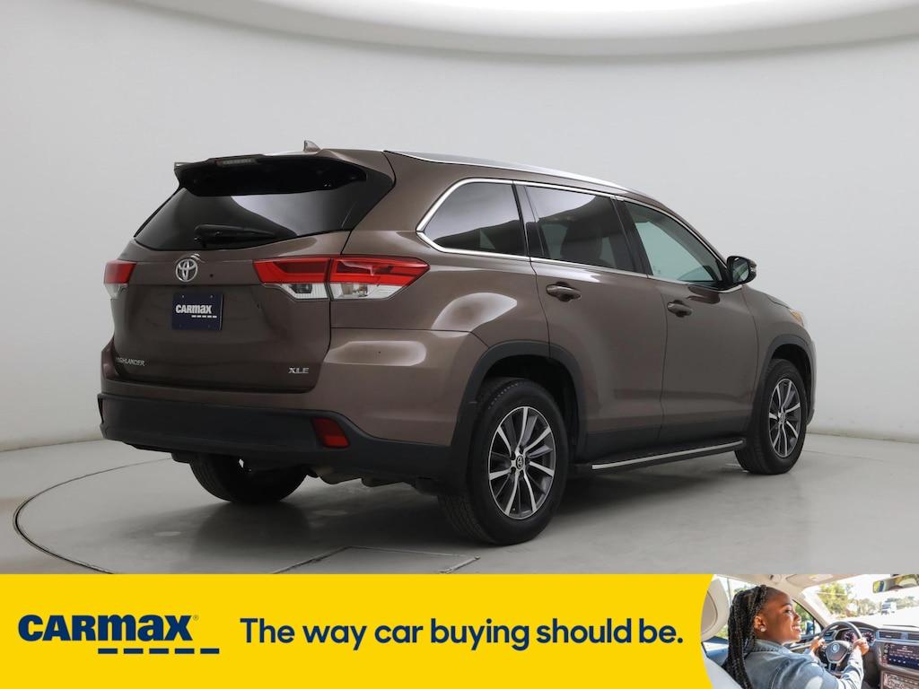 used 2019 Toyota Highlander car, priced at $29,998