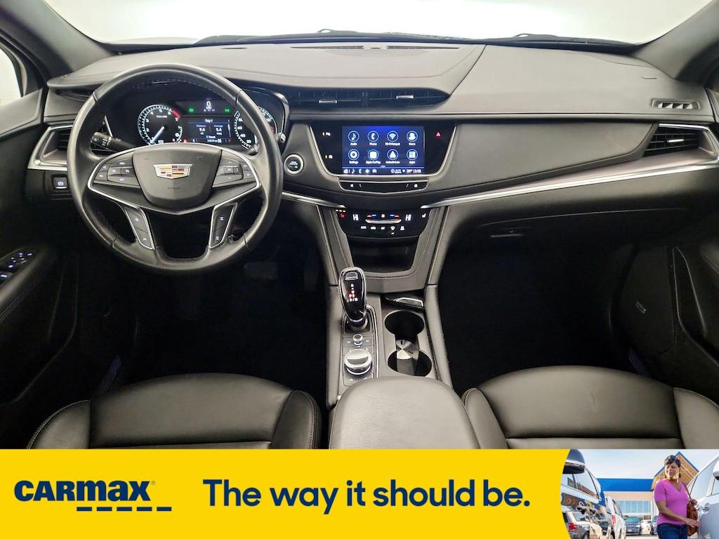 used 2023 Cadillac XT5 car, priced at $29,998