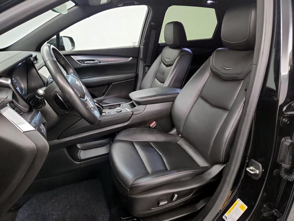 used 2023 Cadillac XT5 car, priced at $29,998