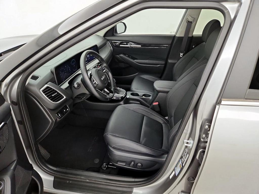 used 2024 Kia Seltos car, priced at $27,998