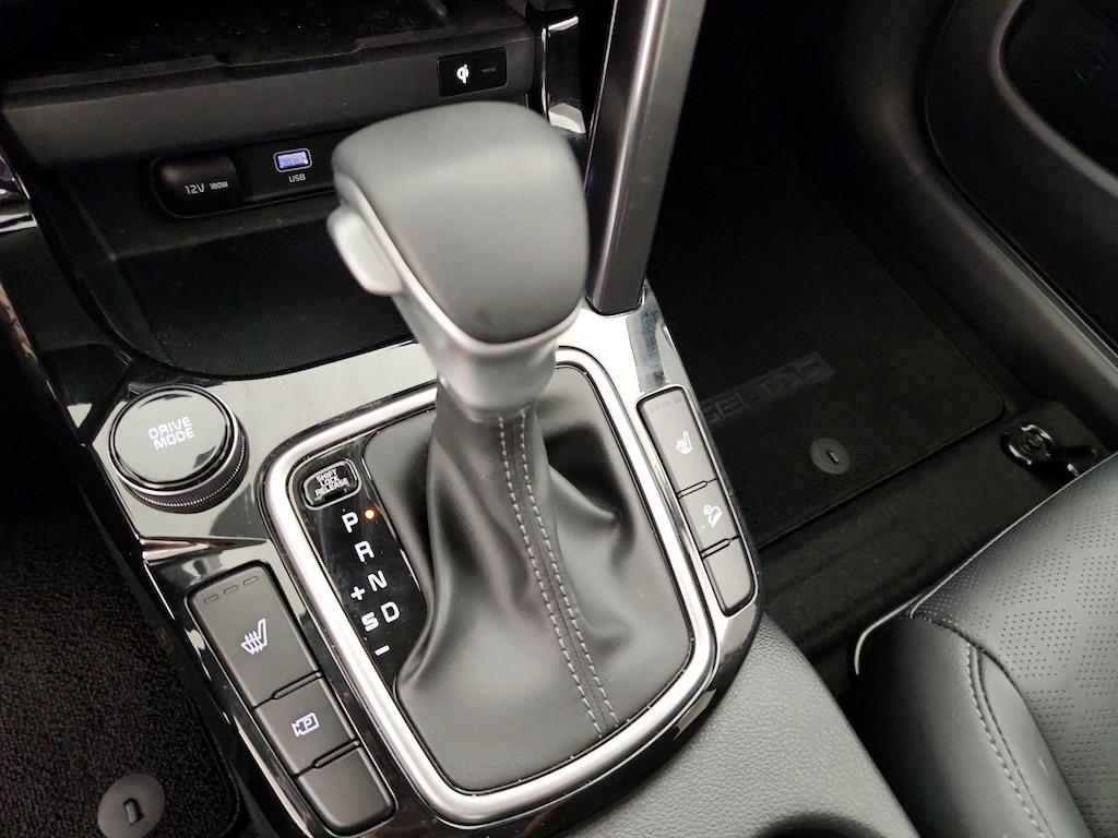 used 2024 Kia Seltos car, priced at $27,998