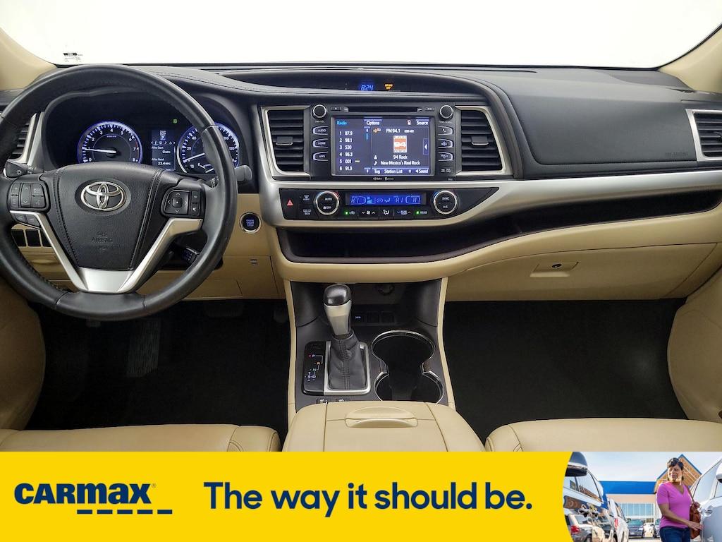 used 2014 Toyota Highlander car, priced at $23,998