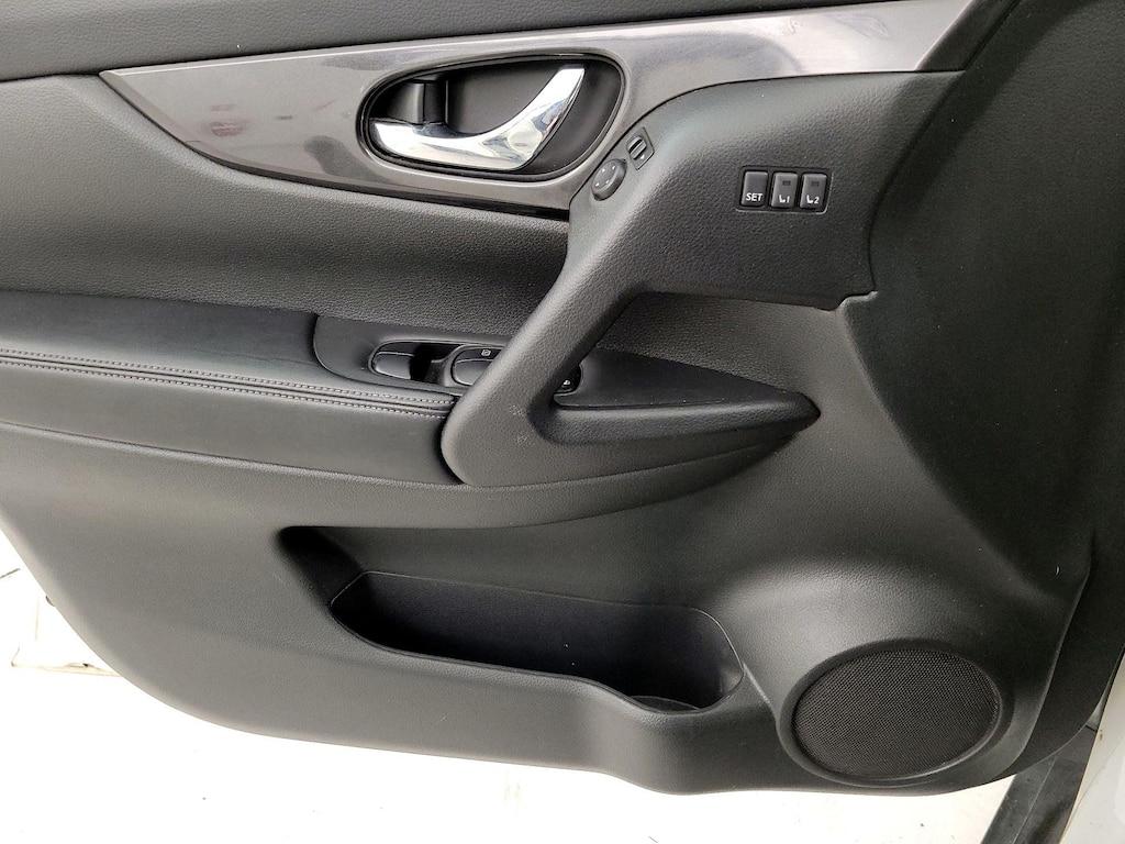 used 2018 Nissan Rogue car, priced at $14,998