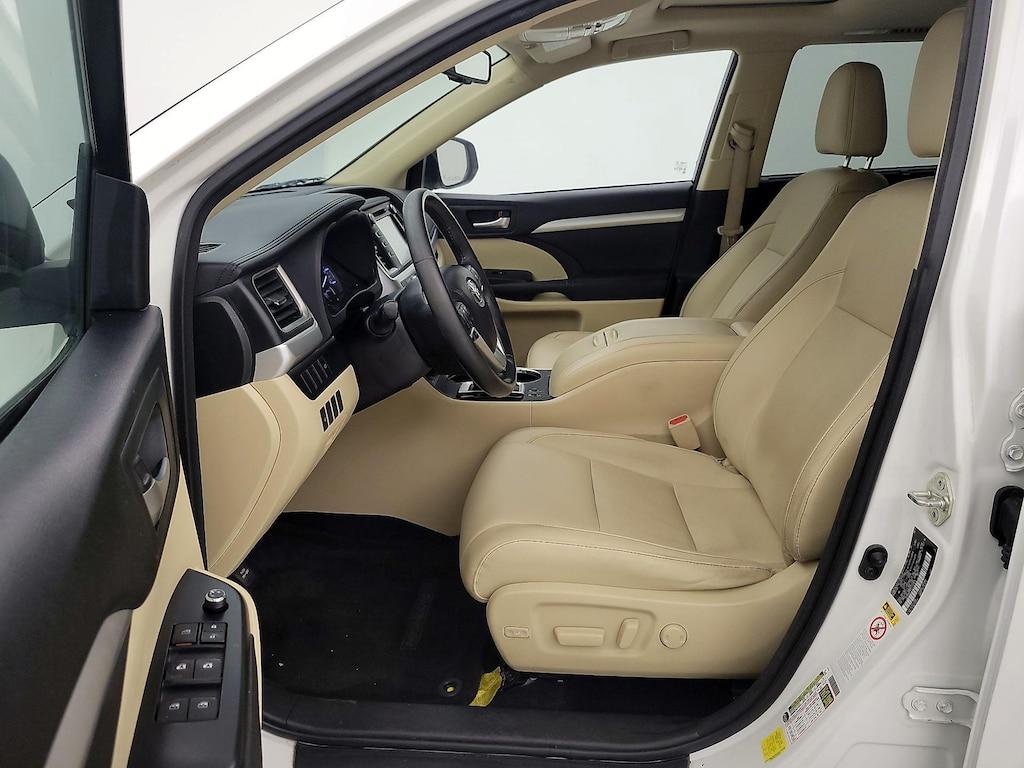used 2015 Toyota Highlander car, priced at $23,998