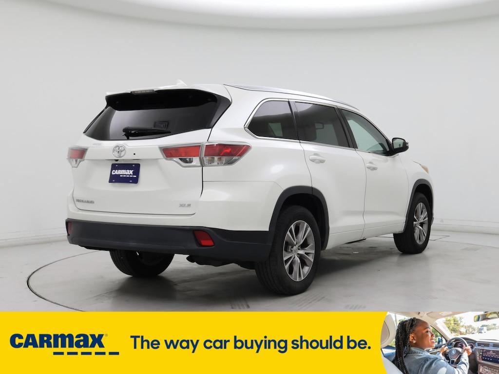 used 2015 Toyota Highlander car, priced at $23,998